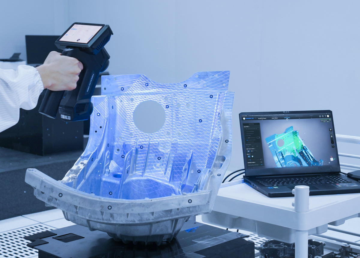 FreeScan Omni scanning a large metal component for dimensional inspection