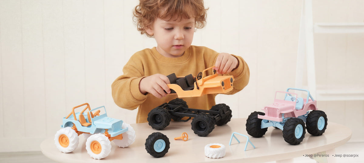 Toy safety certified. Made for little hands.